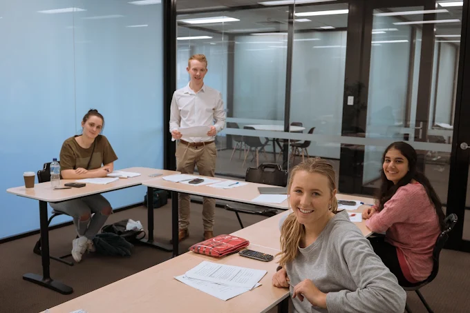 A small class in progress at the Art of Smart Hornsby campus